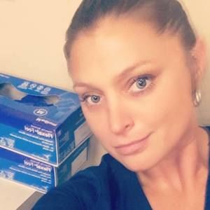 Meet your Posher, Nicole